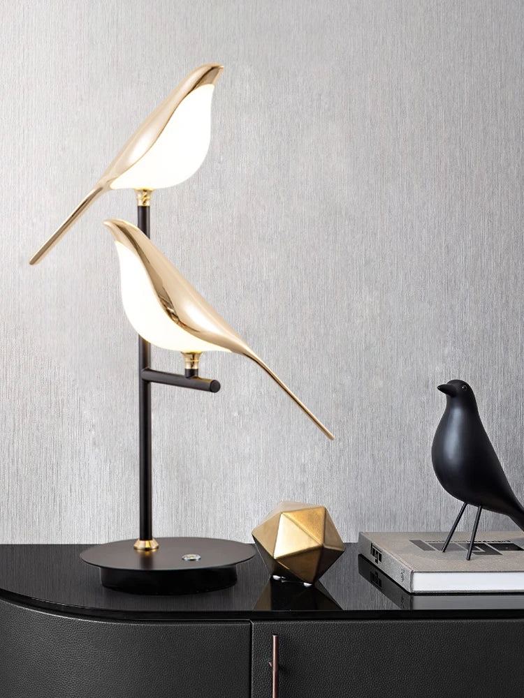 Table Lamp - Modern LED Magpie Bird Model for Indoor Reading SW-36210347 - SWEET-LIGHTS